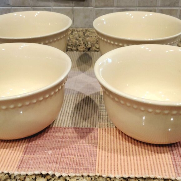 Pottery Barn China "EMMA" Yellow Cereal Bowl 6" Diameter ~ Lot of 4 - Picture 2 of 4